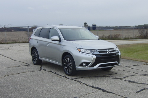 Mitsubishi Outlander PHEV 2020